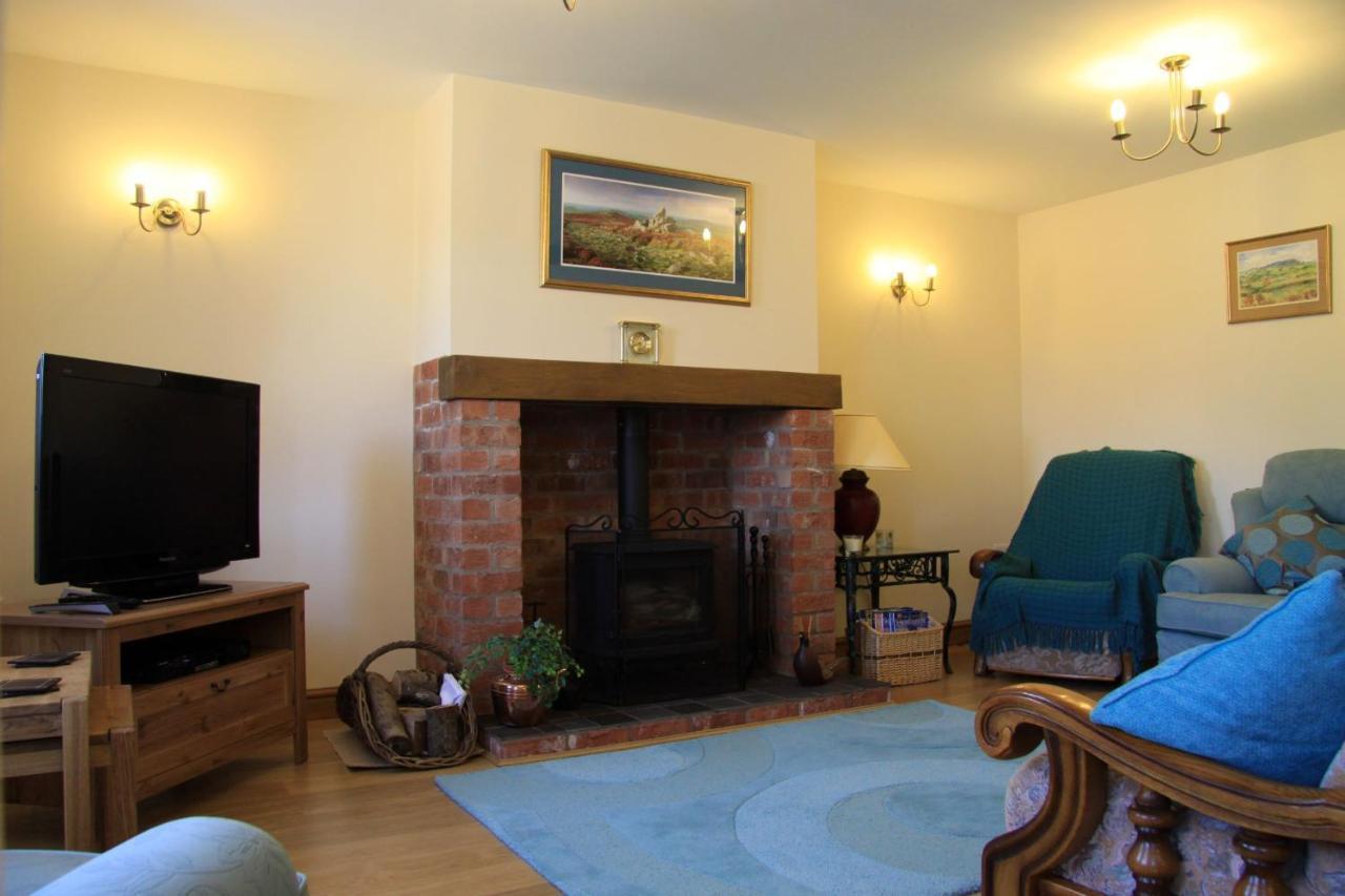 The Granary Self Catering Cottage Shrewsbury Buitenkant foto
