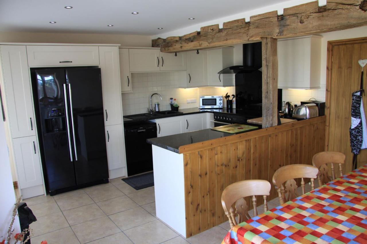 The Granary Self Catering Cottage Shrewsbury Buitenkant foto