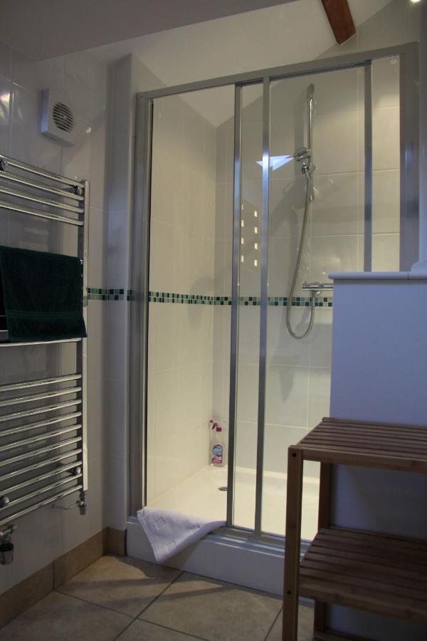 The Granary Self Catering Cottage Shrewsbury Buitenkant foto